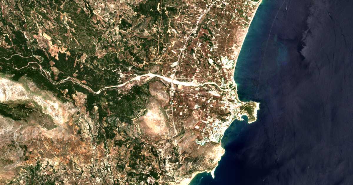 Carte satellite de Kolýmbia