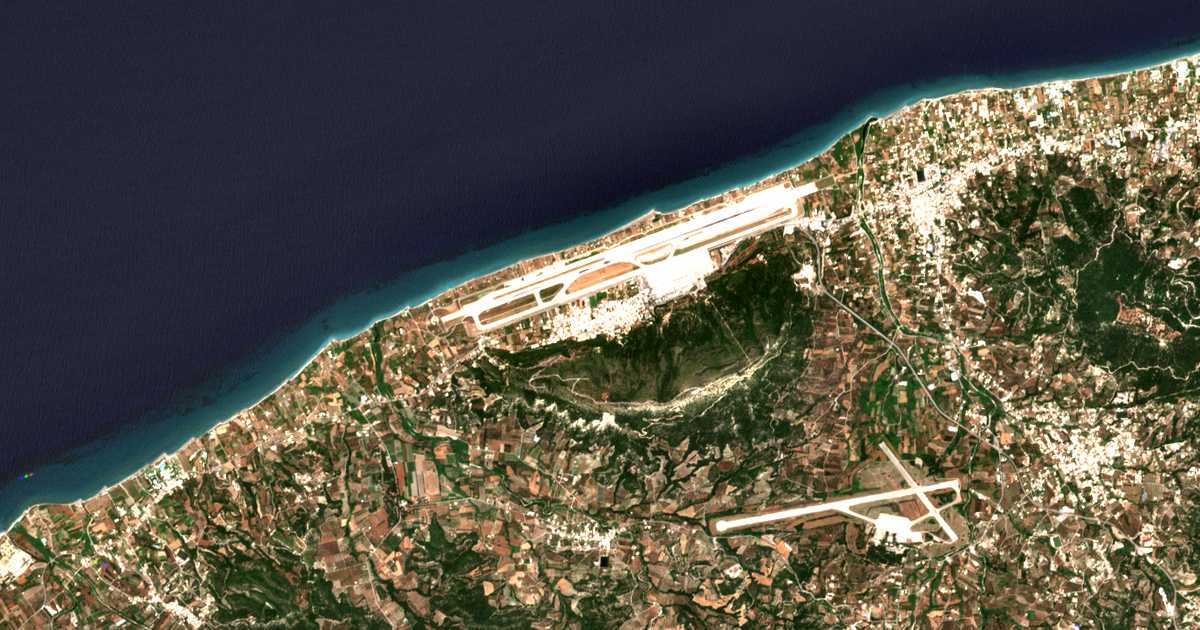 Carte satellite de Paradeísion