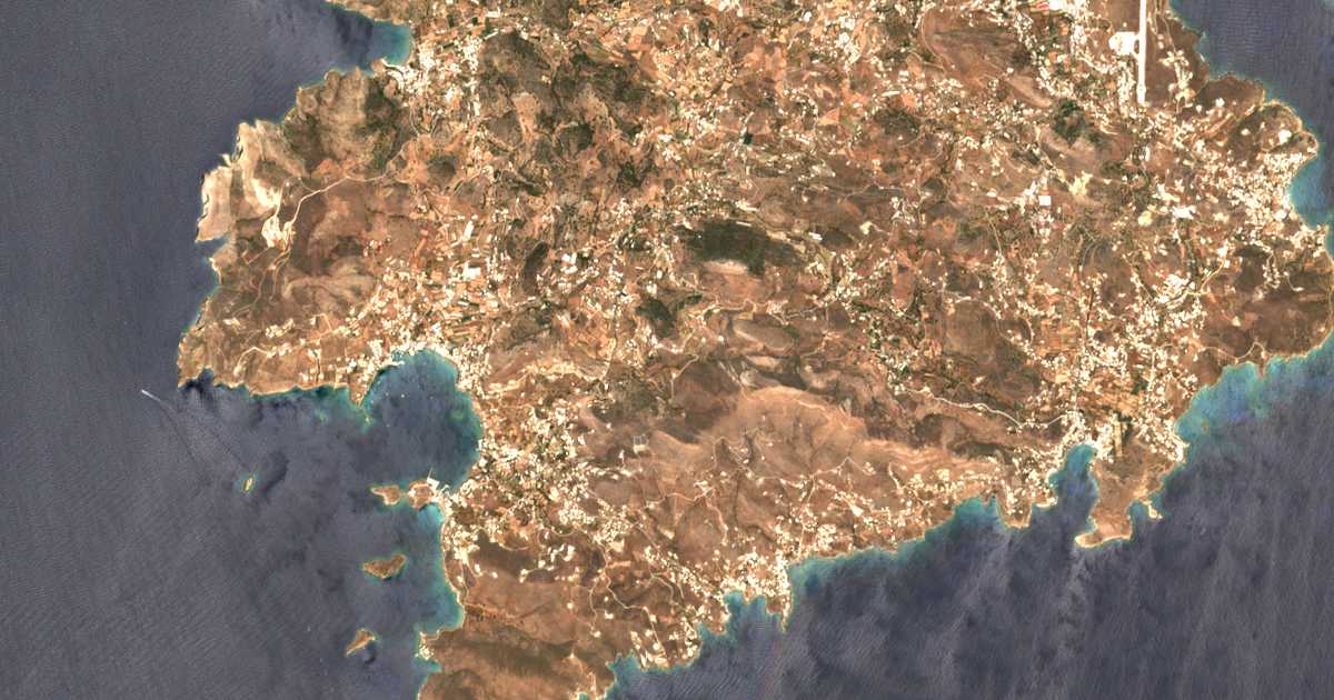 Carte satellite de Ádiata