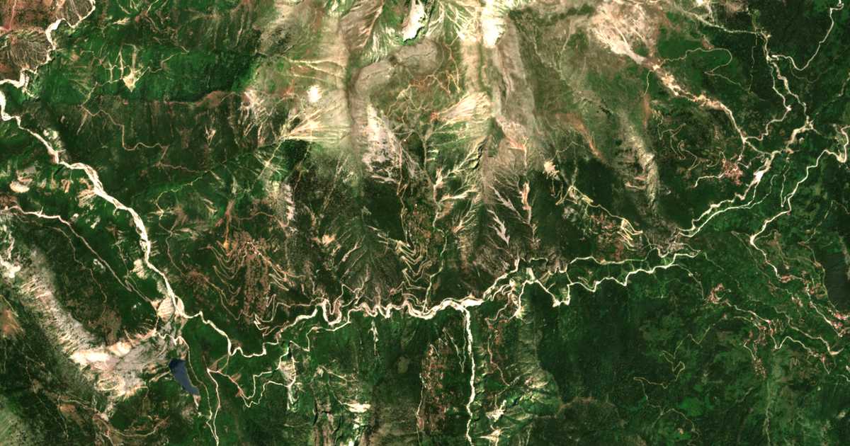 Carte satellite de Petrochórion