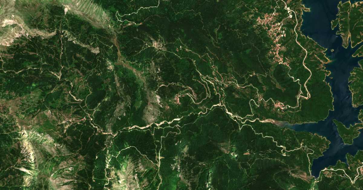 Carte satellite de Karítsa