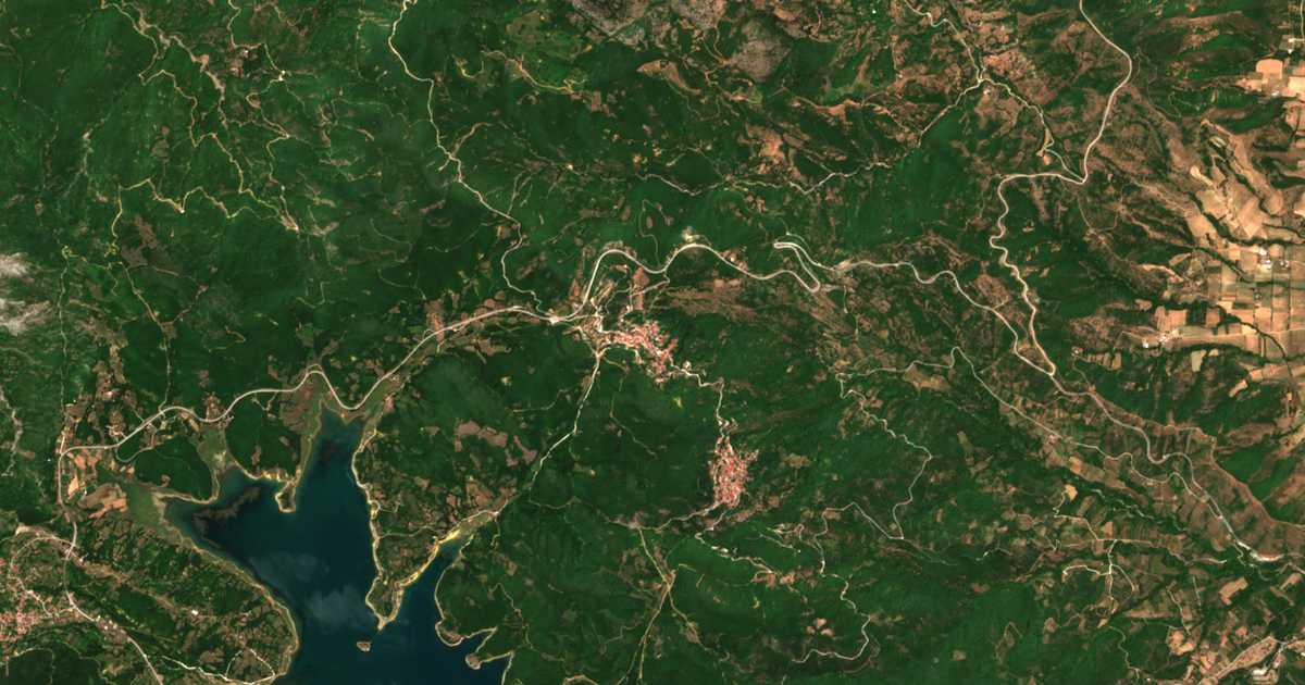 Carte satellite de Morfovoúni