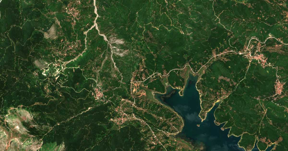 Carte satellite de Nevrópoli