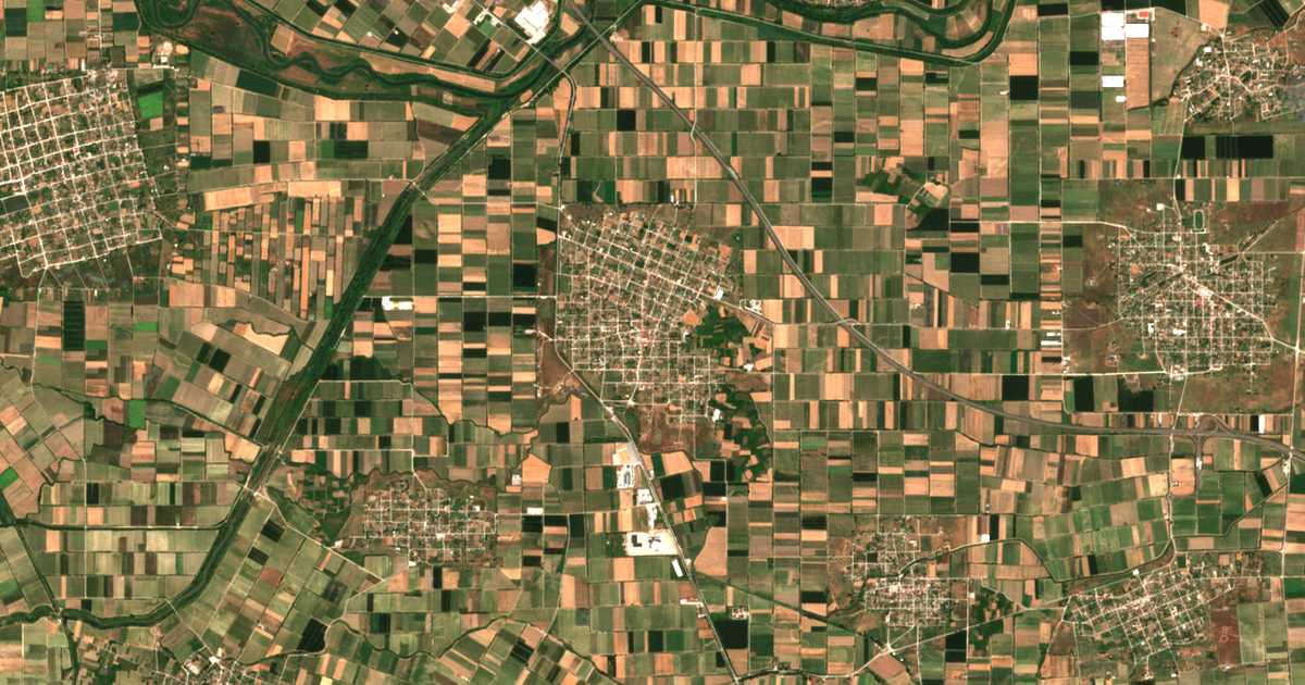 Carte satellite de Agnanterón