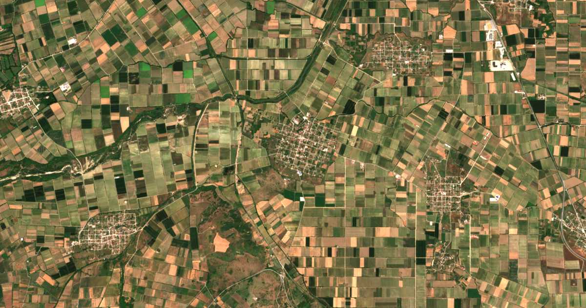 Carte satellite de Magoúla