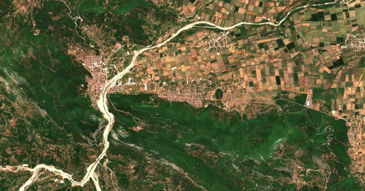 Carte satellite de Mavrommáti