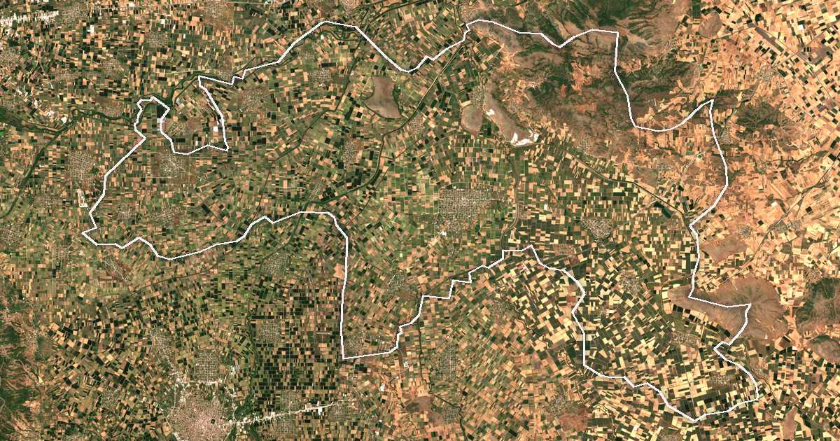 Image satellite avec la limite tracée: de Palamás