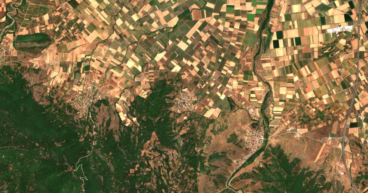 Carte satellite de Loutrón