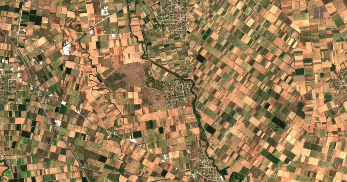 Carte satellite de Pýrgos Kieríou