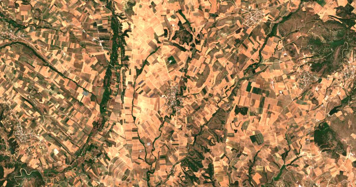 Carte satellite de Geránia