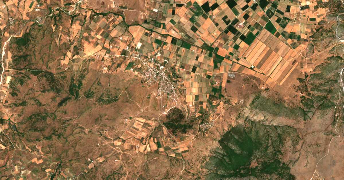 Carte satellite de Stefanóvouno