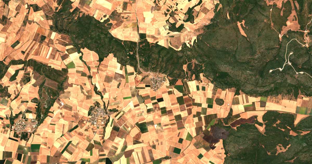 Carte satellite de Rígaion