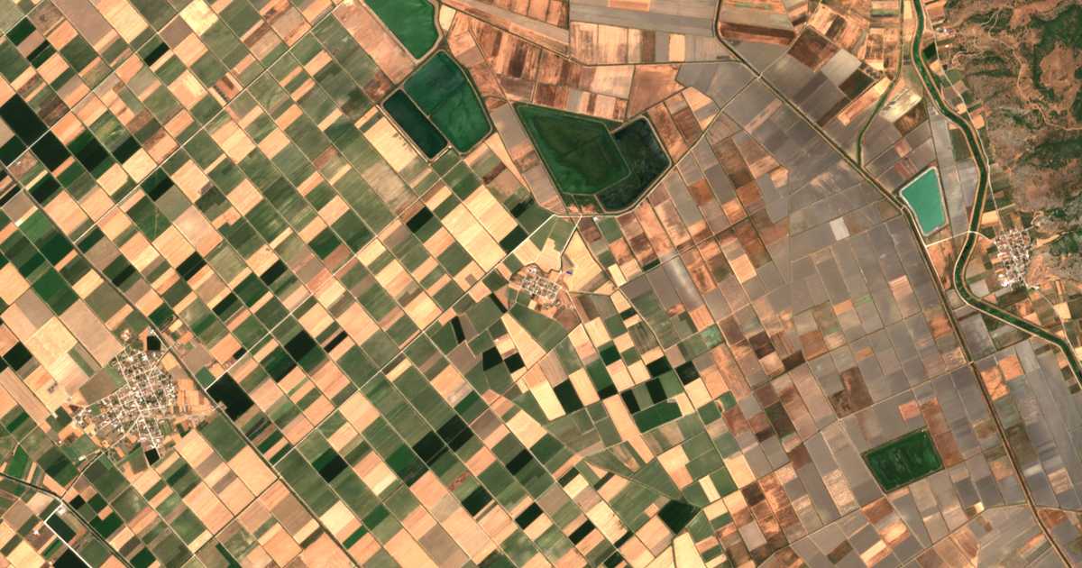 Carte satellite de Námata
