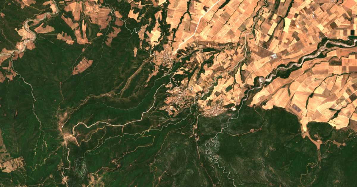 Carte satellite de Neráida