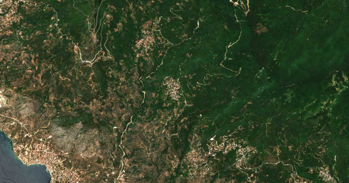 Carte satellite de Ágios Lavréndios