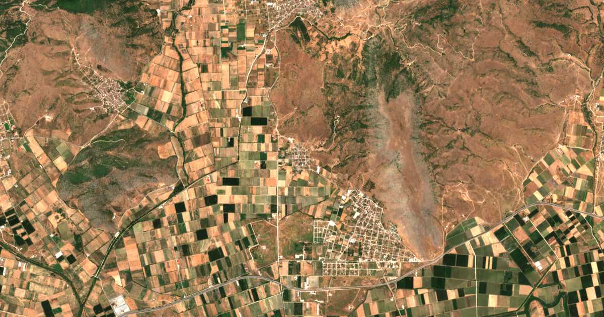 Carte satellite de Panagítsa