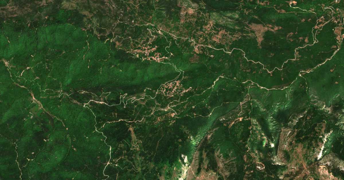 Carte satellite de Amárando