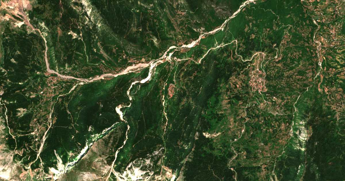 Carte satellite de Aïdóna