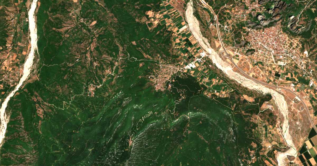 Carte satellite de Diáva