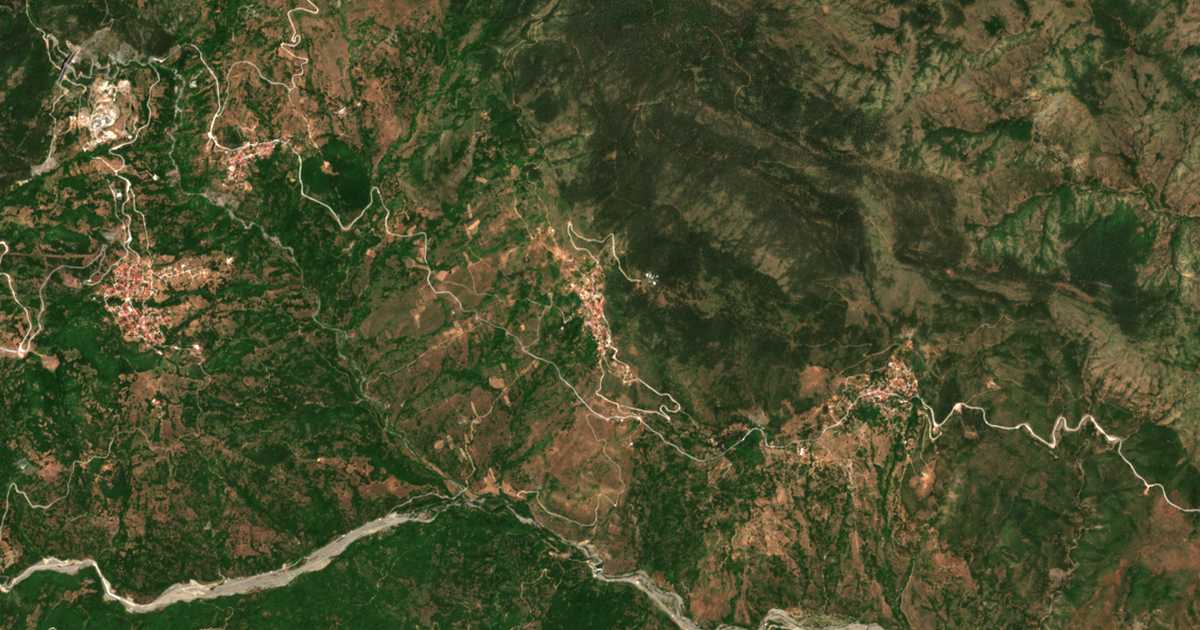 Carte satellite de Péfki