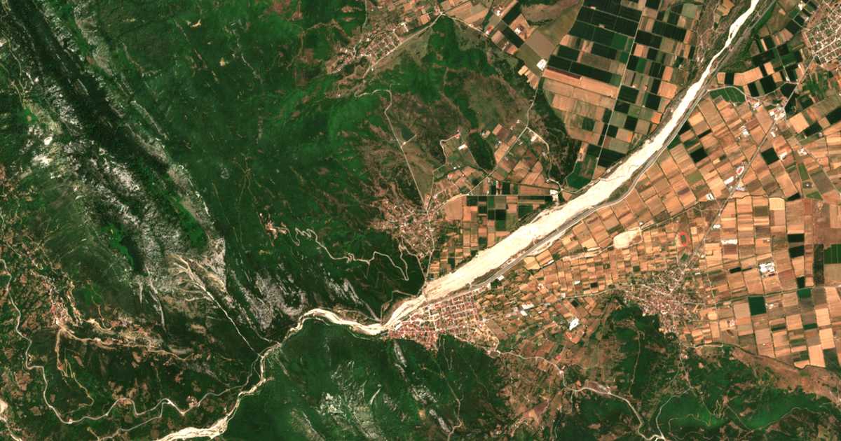 Carte satellite de Ágios Vissaríon