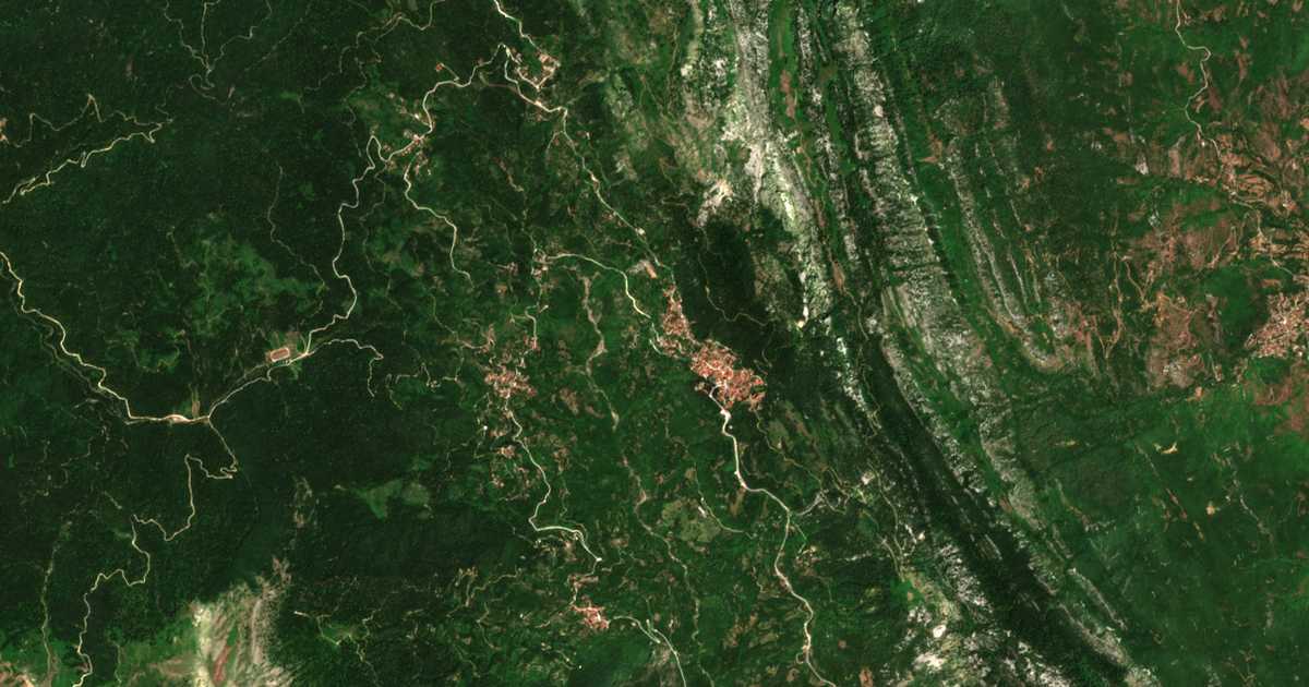 Carte satellite de Eláti