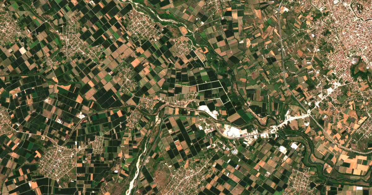 Carte satellite de Parapótamos