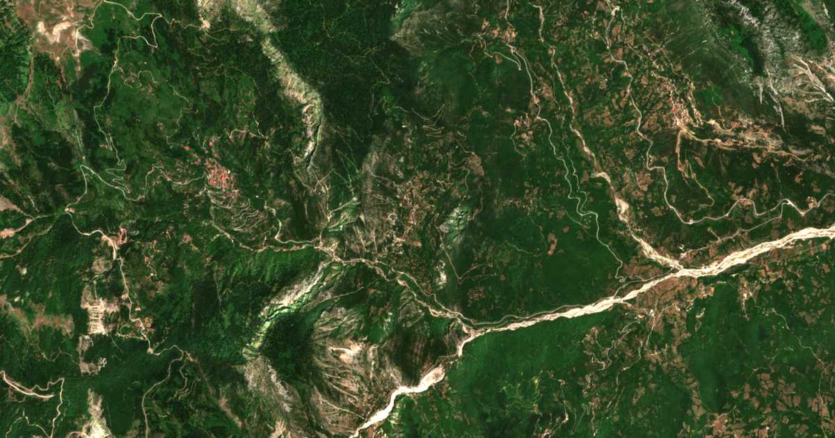 Carte satellite de Petrochórion