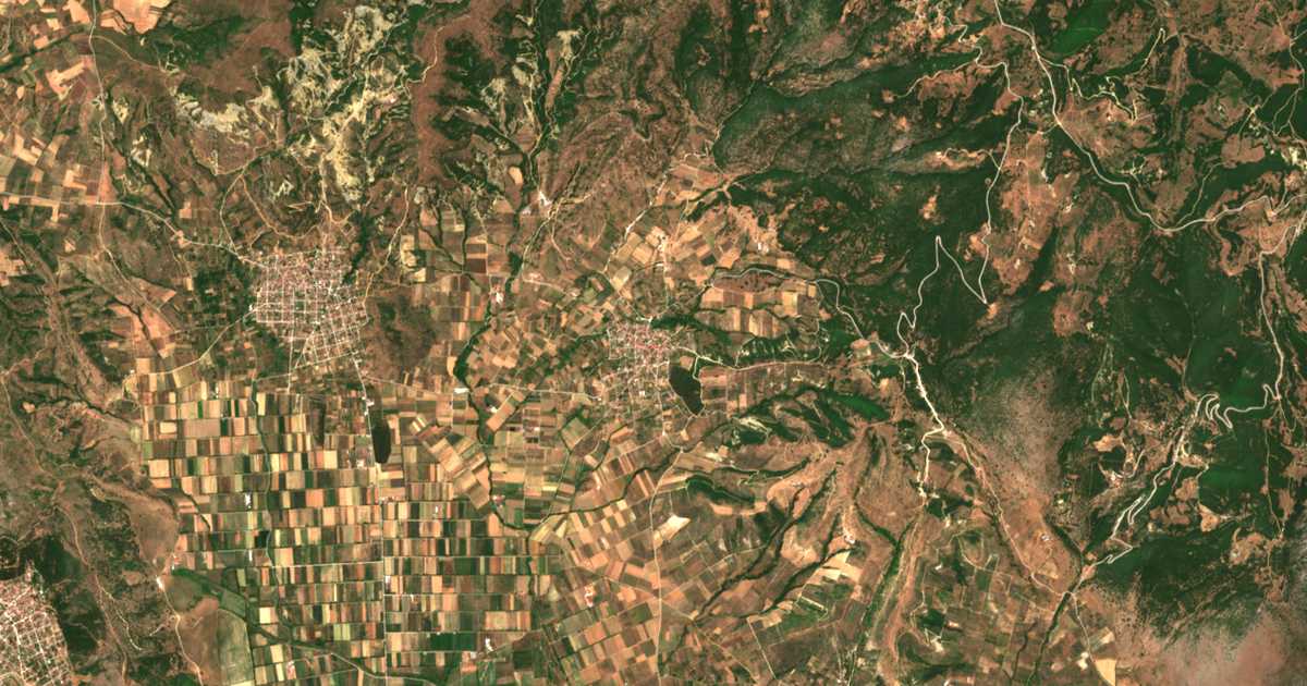 Carte satellite de Plátanos