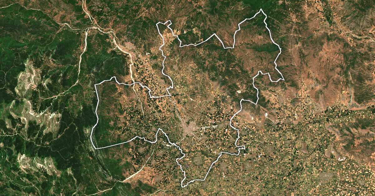 Image satellite avec la limite tracée: de Tríkala