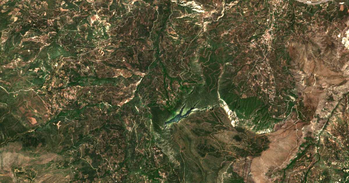 Carte satellite de Egés