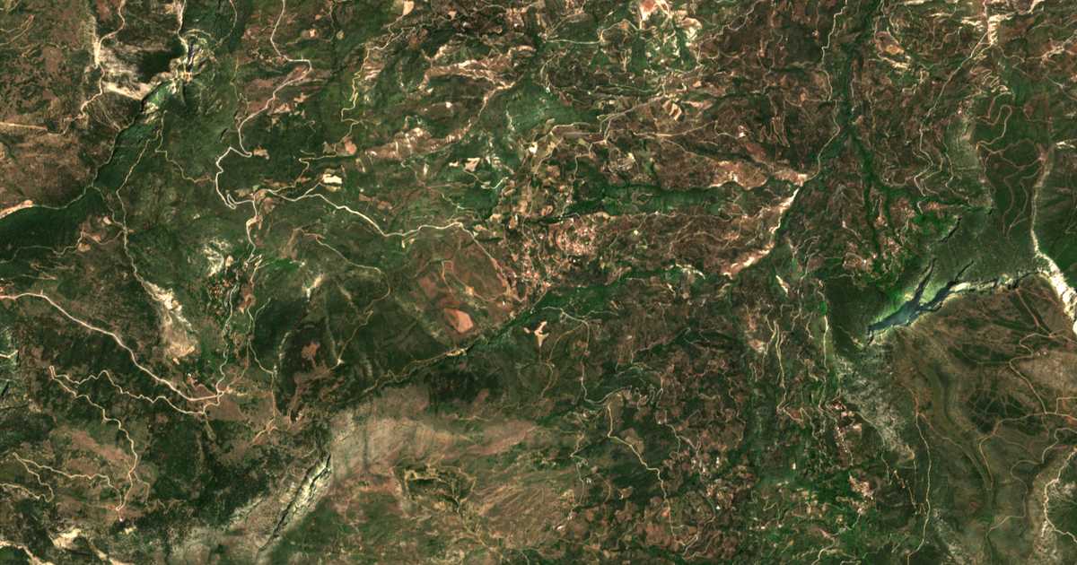 Carte satellite de Ampelókipoi