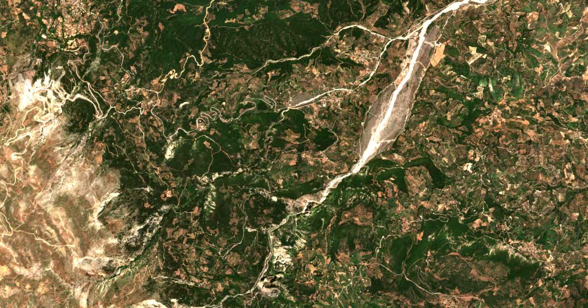 Carte satellite de Damakínion