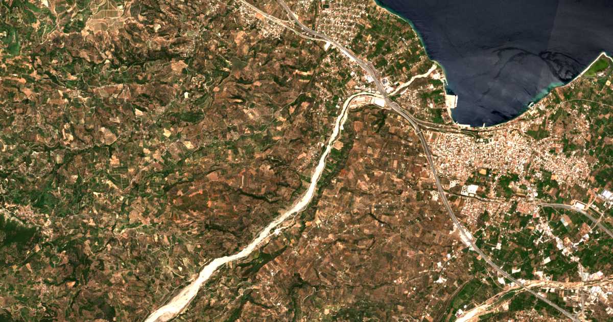 Carte satellite de Dimitrópoulon