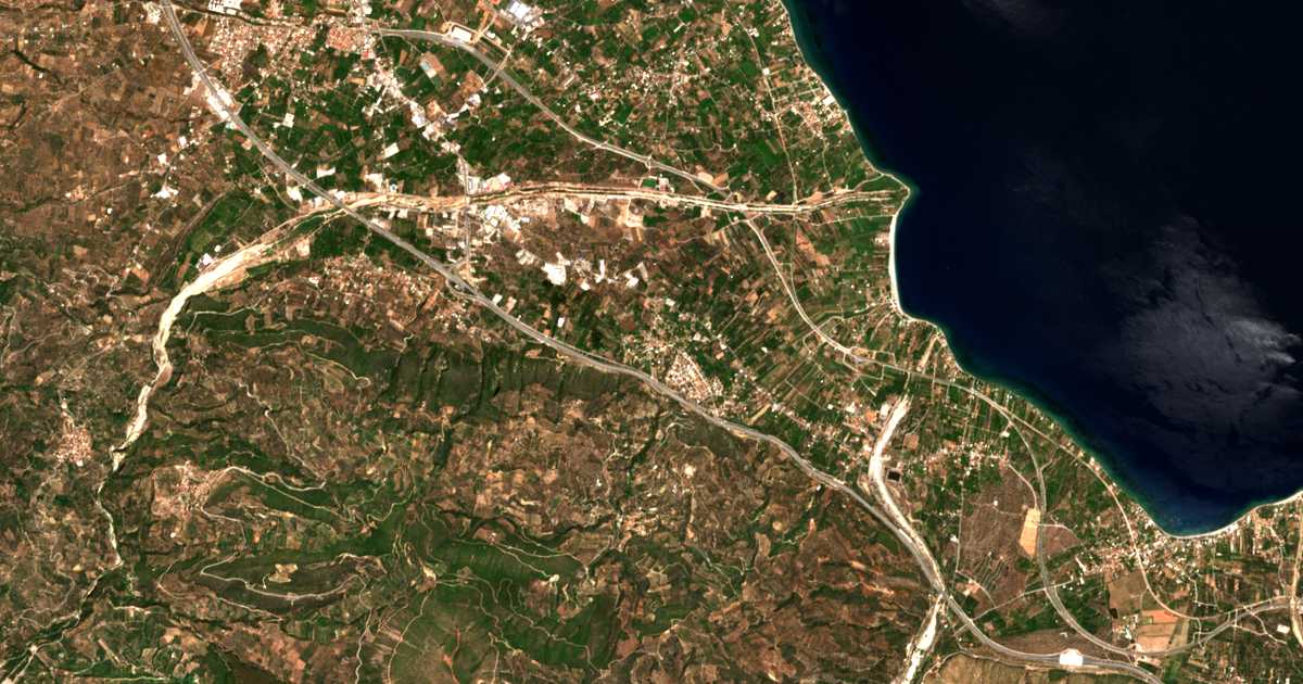 Carte satellite de Elíki