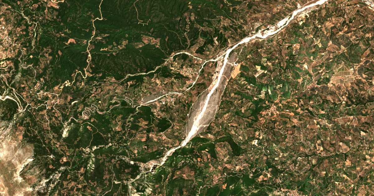 Carte satellite de Káto Salmeníkon