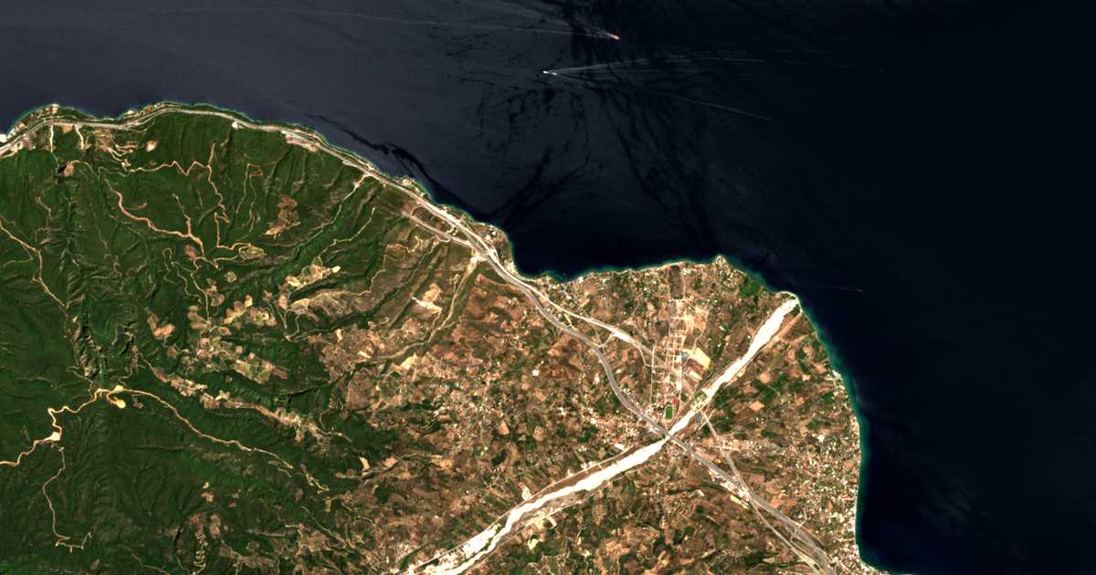 Carte satellite de Lampírion