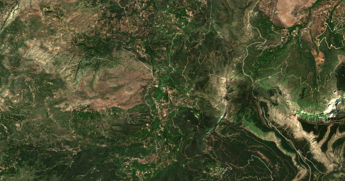 Carte satellite de Seliána