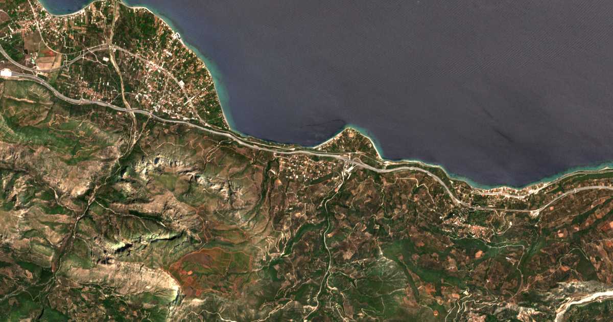 Carte satellite de Trápeza