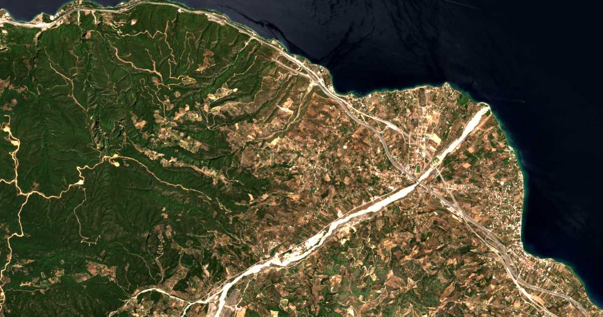 Carte satellite de Zíria