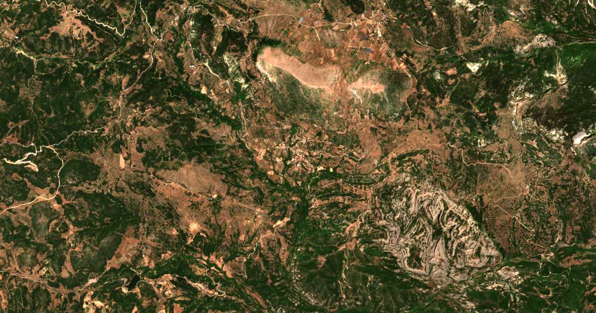 Carte satellite de Leóndio