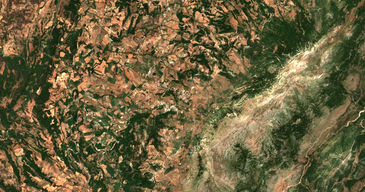 Carte satellite de Skiadás