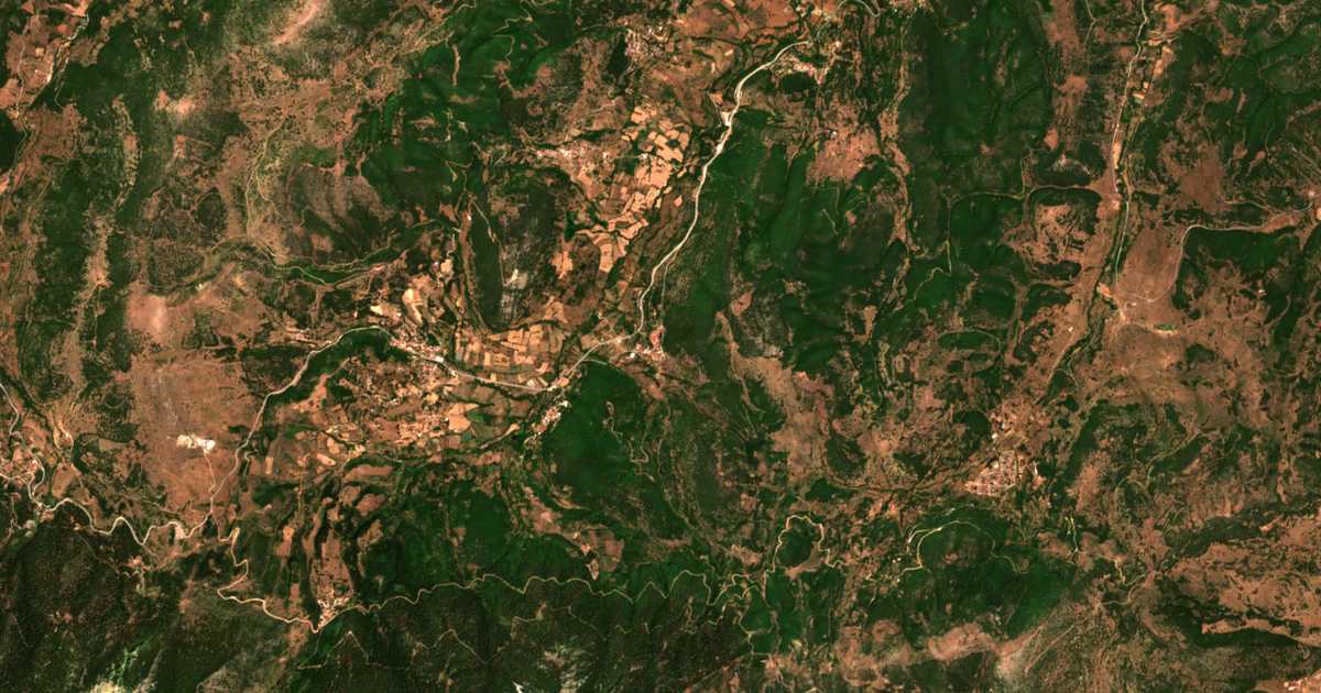 Carte satellite de Kryonéri