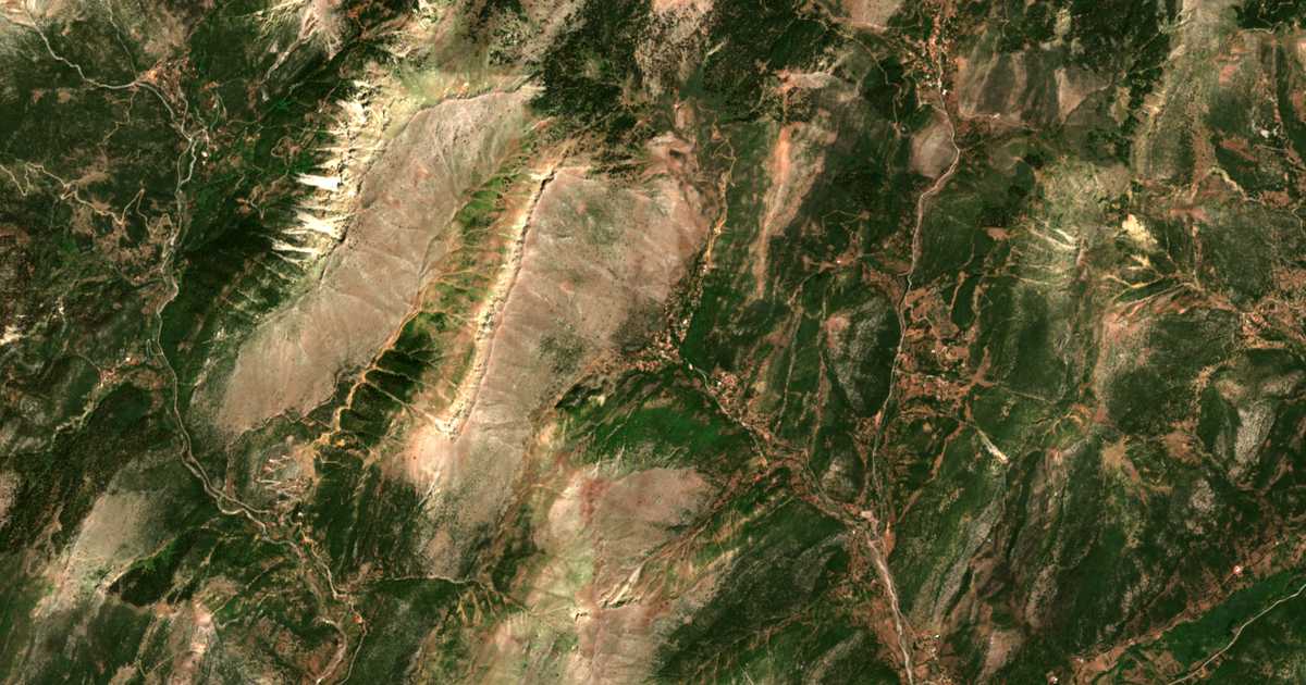 Carte satellite de Livártzi