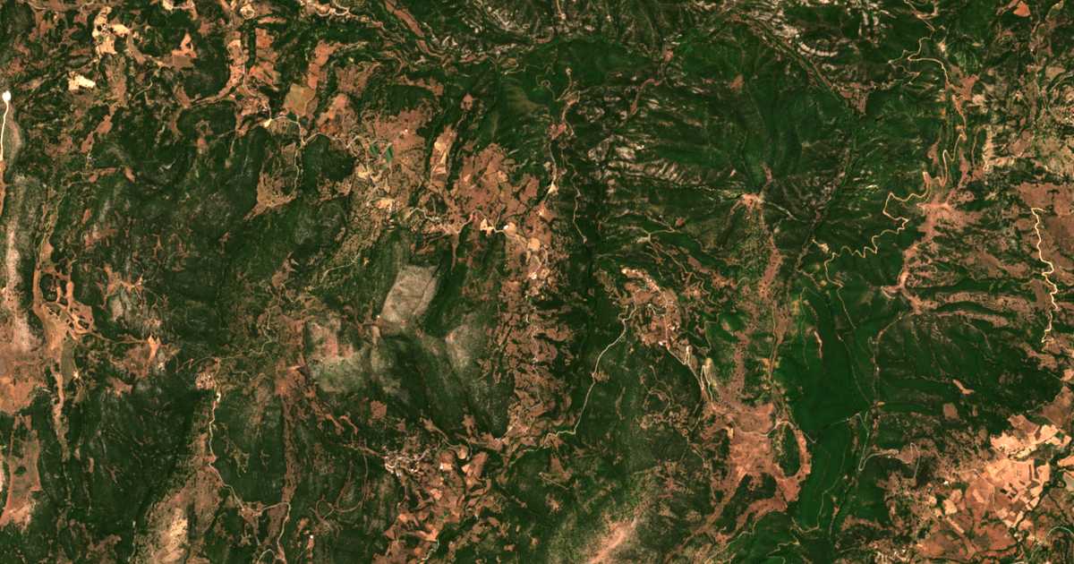 Carte satellite de Mikrós Pondiás