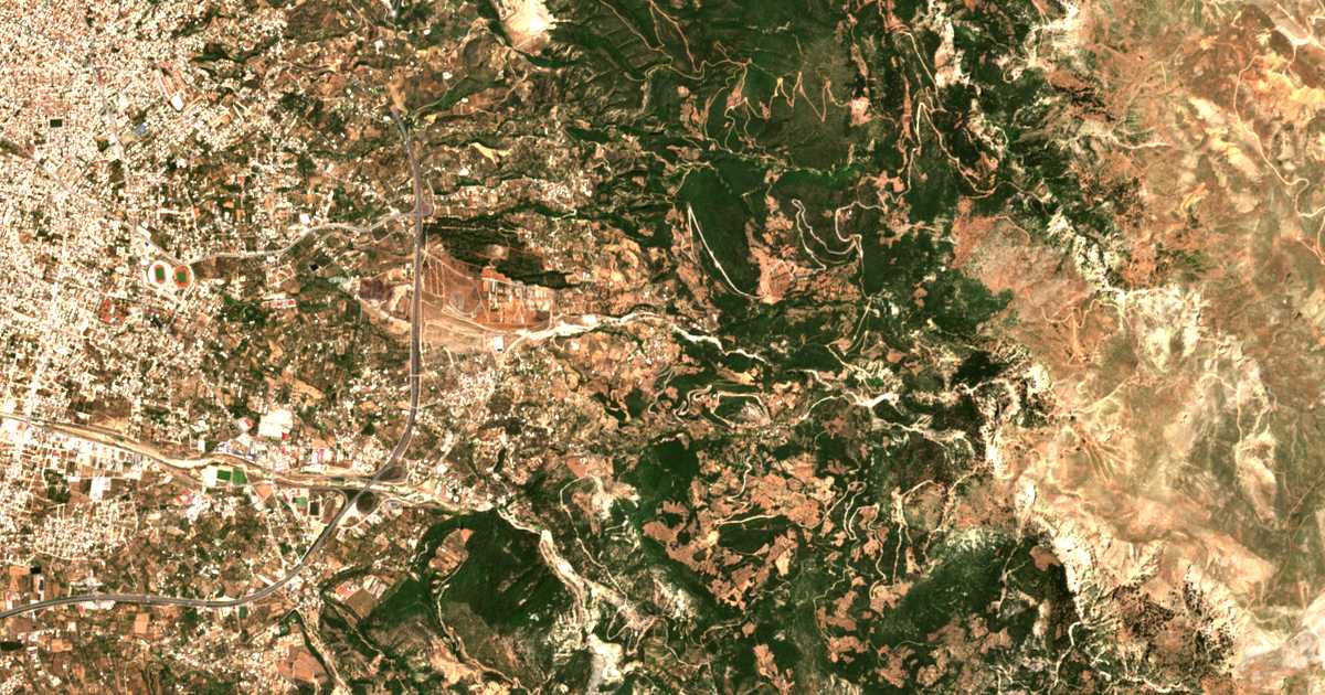 Carte satellite de Elikístra