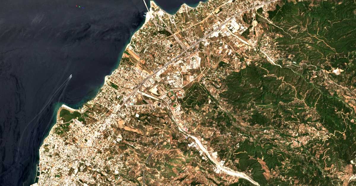 Carte satellite de Káto Kastrítsion