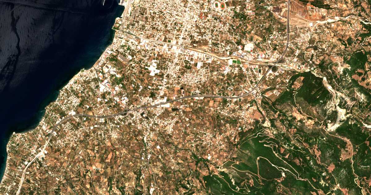 Carte satellite de Bákari