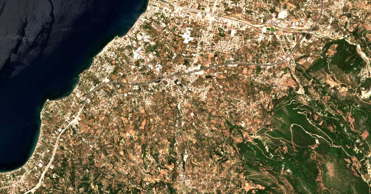 Carte satellite de Ovryá