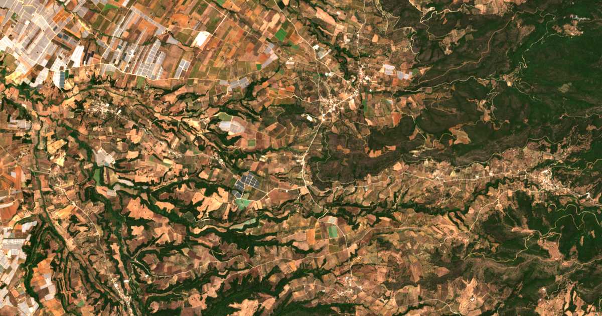 Carte satellite de Ágios Konstantínos